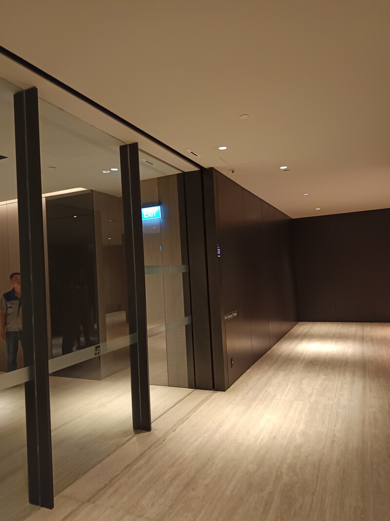Leedon Condo Lobby Entrance Auto Sliding Doors